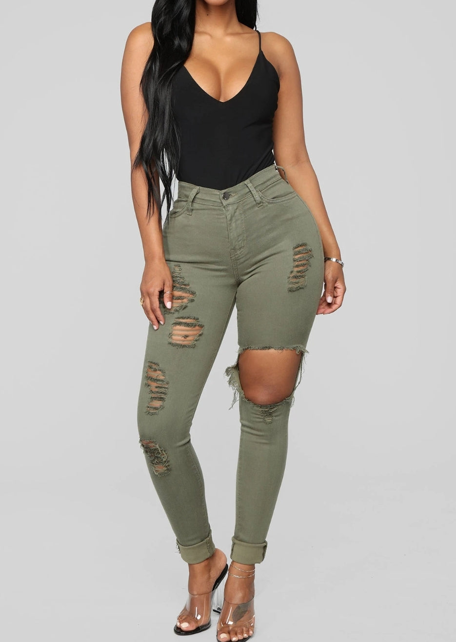 OLIVE GREEN DISTRESSED JEANS